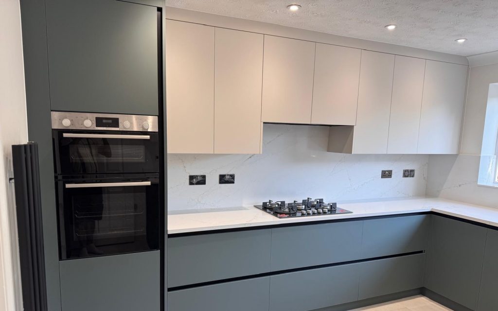 Contemporary Kitchen – Oven & Hob Close View