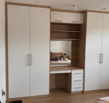 Bedroom Wardrobe with Integrated Dressing Table